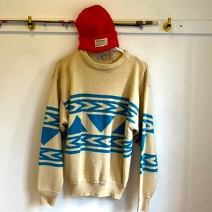Aztec oversized sweater 💕⛺️